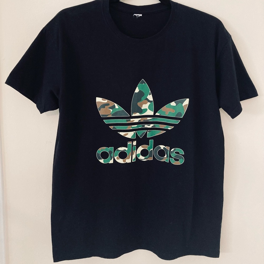 Vintage Adidas Camo t shirt